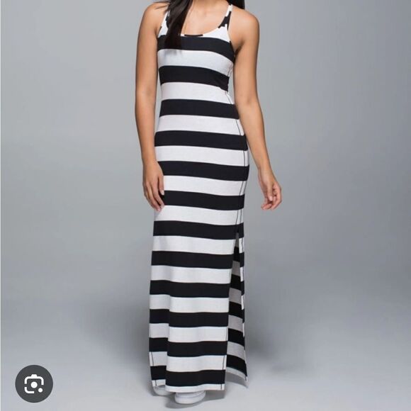 Lululemon Refresh Maxi Dress Black / White - Picture 9 of 10